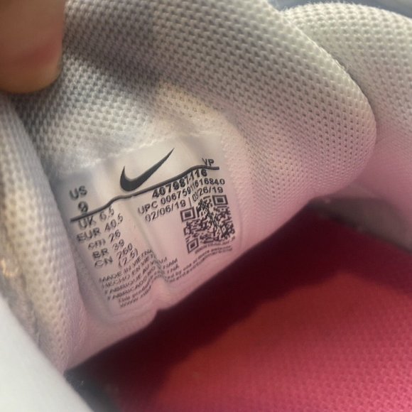 Nike Reax Run 5 Womens Size 9 407987-116 White Metallic Silver Running Shoes - Picture 8 of 8